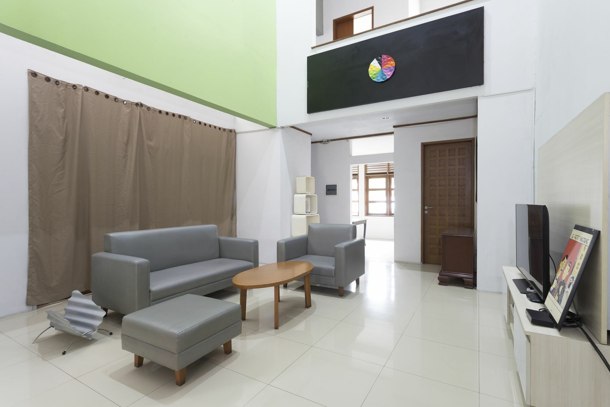 Reddoorz Plus Near Cilandak Town Square 2 Jakarta Eksteriør billede